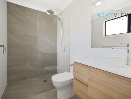 10/14 Ryhope Street, Mount Hutton NSW 2290 - Townhouse For Rent | Domain - Photo 4