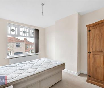 3 bedroom semi-detached house to rent - Photo 2