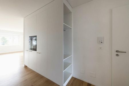 Moderne 3.5-Zimmerwohnung in Schlieren - Photo 2