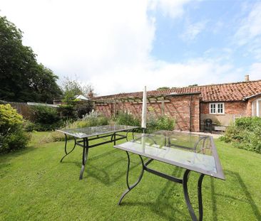 6 bedroom detached house to rent - Photo 6