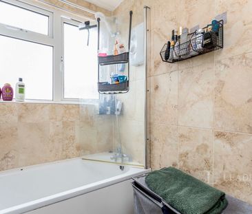2 bedroom apartment to rent Lower Station Road, Billingshurst, West... - Photo 6