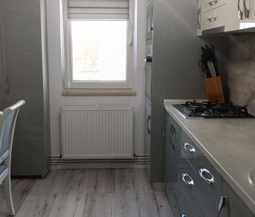 Apartament de inchiriat Scoala NR 10 Ostroveni - Fotografie 5