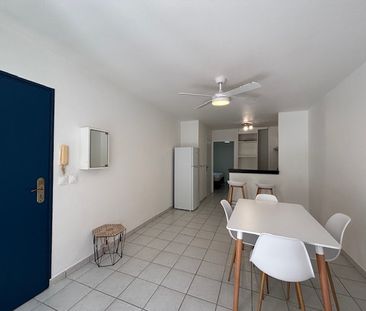 Location Appartement 2 pièces 33m² LE GOSIER 97190 - Photo 1