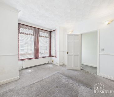 1 bedroom property to rent - Photo 4