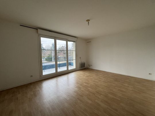 Location Appartement 3 pièces 64m² ST JEAN DE BRAYE 45800 - Photo 1