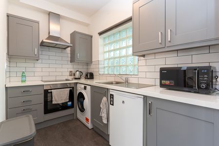 Beresford House, Custom House Square, IFSC, Dublin 1, D01 A977 - Photo 5