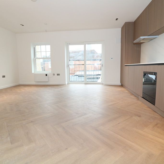 Lyons Court, Dorking - 2 bedrooms Property for lettings - Seymours - Photo 1