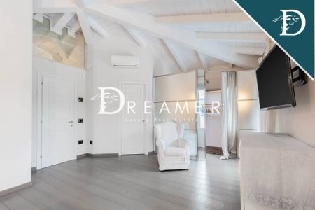 Elegant Villa with Pool and Spa in Forte dei Marmi - Photo 4