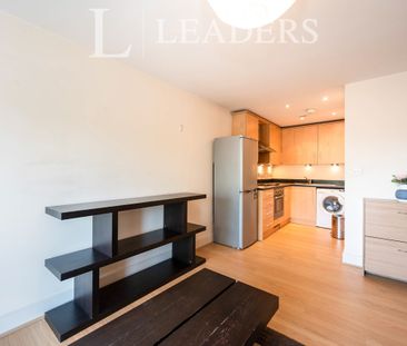 1 bedroom apartment to rent The Roundhouse, Gunwharf Quays - Photo 4