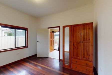 8 Park Street, Belmont North NSW 2280 - Photo 5