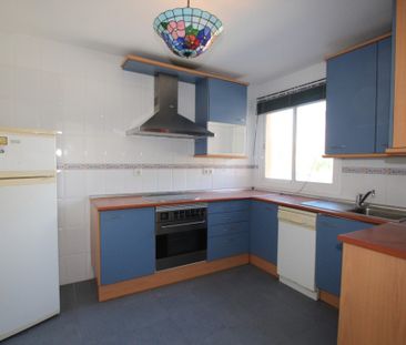 Long term rent, 1 bed penthouse in Carib Playa, Marbella, 2 baths, ... - Photo 4