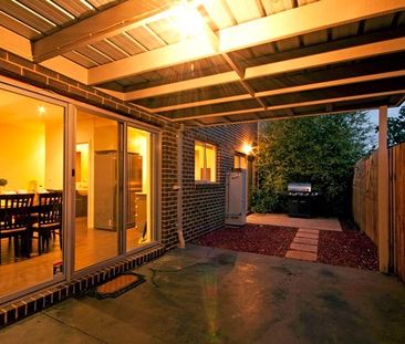 Comfort And Style In A Prime Location! - Photo 2