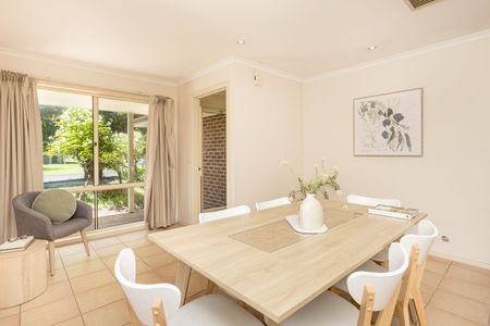 Great 4 Bedroom Home - Photo 3