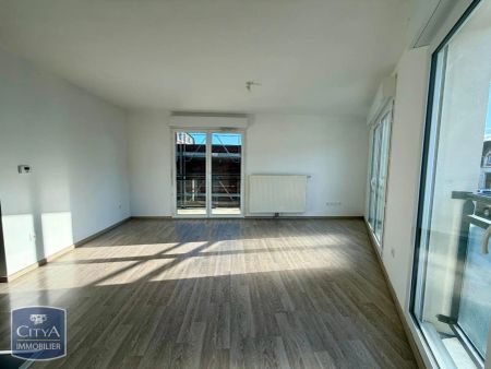 Appartement à louer 3 pièces 67.93m² - Photo 2