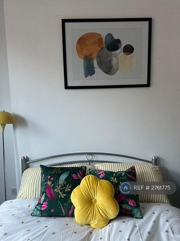 5 bedroom end of terrace house to rent - Photo 5