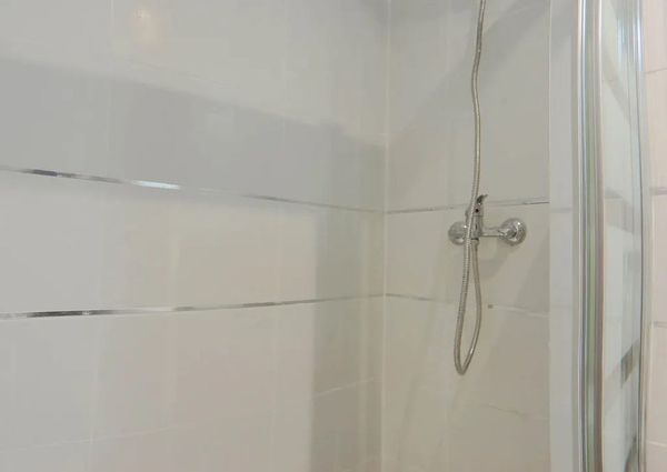 Calle de Berruguete, Madrid, Community of Madrid 28039