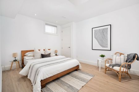 For Lease - 34 Edgecroft Road, Toronto, Ontario - Photo 3