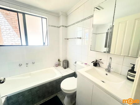 1/2-4 Mia Mia Street, Girraween, NSW 2145 - Photo 3