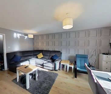 2 bedroom apartment to rent - Photo 2