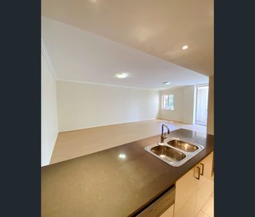 231/3-9 Church Avenue, Mascot, NSW 2020 - Photo 6