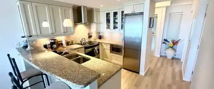 Tsawwassen Oceanfront Furnished Luxury Condominium Apartment For Short Term Rental | 1120 Tsatsu Shores Drive, Delta - Photo 1