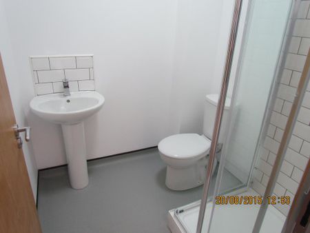 1 bedroom apartment to rent - Photo 4