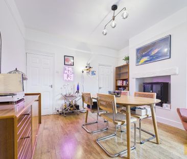 2 bedroom semi-detached house to rent - Photo 5