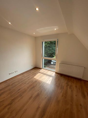 Moderne 2 Zimmer DG Wohnung in Bochum Höntrop Neubau - Photo 5