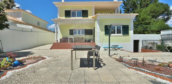 Moradia T4 em Lisboa - Photo 2