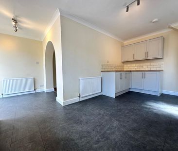 85, Austhorpe Lane, Leeds, West Yorkshire, LS15 8NX - Photo 6
