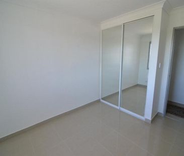 Modern Stylish 2 Bedroom Unit - Photo 6