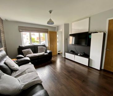 3 bedroom terraced house to rent - Photo 4