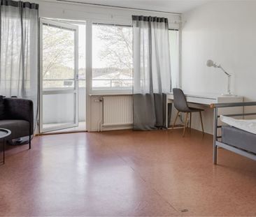 Televinkens Väg 3 A - Photo 1
