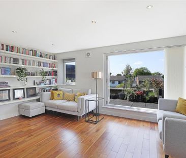 2 bedroom penthouse to rent - Photo 3