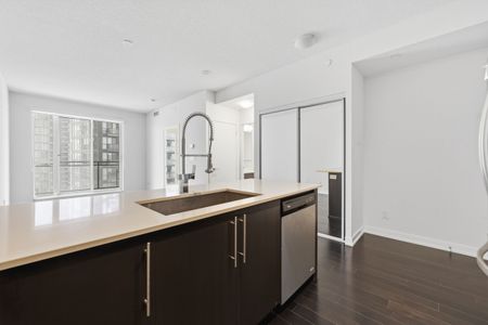 For Lease - 4011 Brickstone Mews Unit# 1604, Mississauga, Ontario - Photo 4