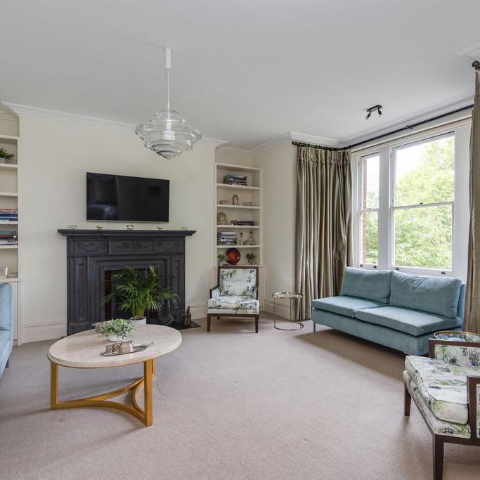 3 bedroom apartment to rent - Photo 1