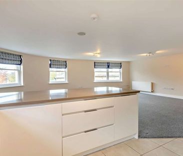 A superb two-bedroom apartment situated in the heart of Cambridge - Photo 5