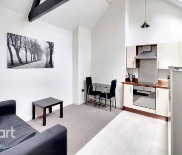 1 bedroom flat to rent - Photo 2