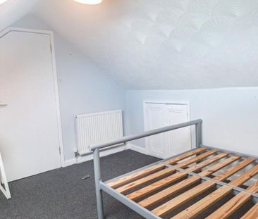 4 bedroom maisonette to rent - Photo 2