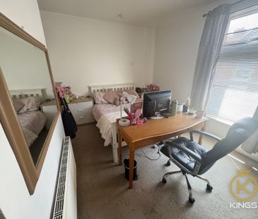 Percy Road, Southsea - Photo 3