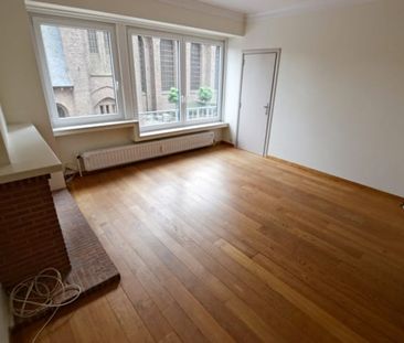 Appartement te huur - Photo 1