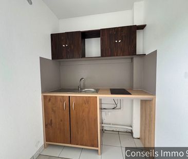 Location Appartement 1 pièce 19m² FORT DE FRANCE 97200 - Photo 4