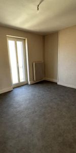 Location Appartement 2 pièces 46m² LE CREUSOT 71200 - Photo 3