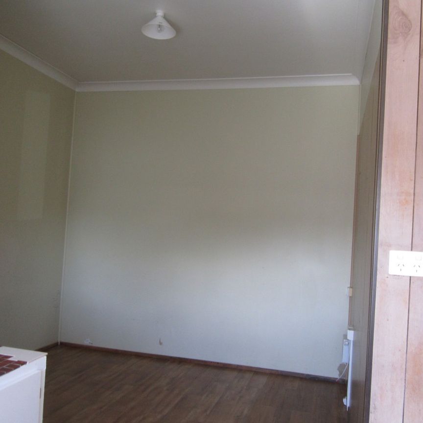 1 BEDROOM UNIT CLOSE TO CBD - Photo 1