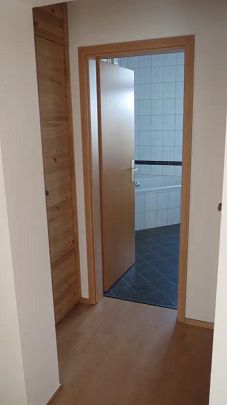 herrlich geschnittene Komf. 4- Zi. Wohnung mit SÜDBALKON - Photo 1