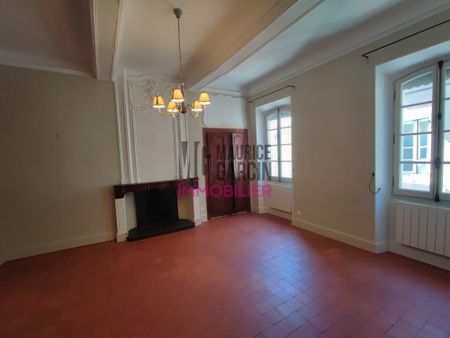 A LOUER - MAISON DE VILLE GIGONDAS - 5 pièces 138.14m² - Photo 2