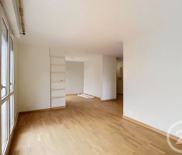 Location Appartement 5 pièces 91m² CREPY EN VALOIS 60800 - Photo 2