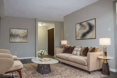 Twilight Manor Apartments - Photo 3
