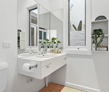 12 Chambers Street, South Yarra VIC 3141 - House For Rent | Domain - Photo 3