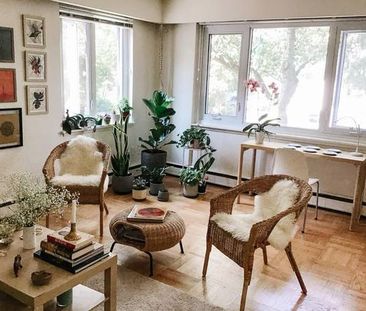 $1,800 / 1br - Sublet from Feb 03 - March 29 / WEST END / Amazing Loca - Photo 1